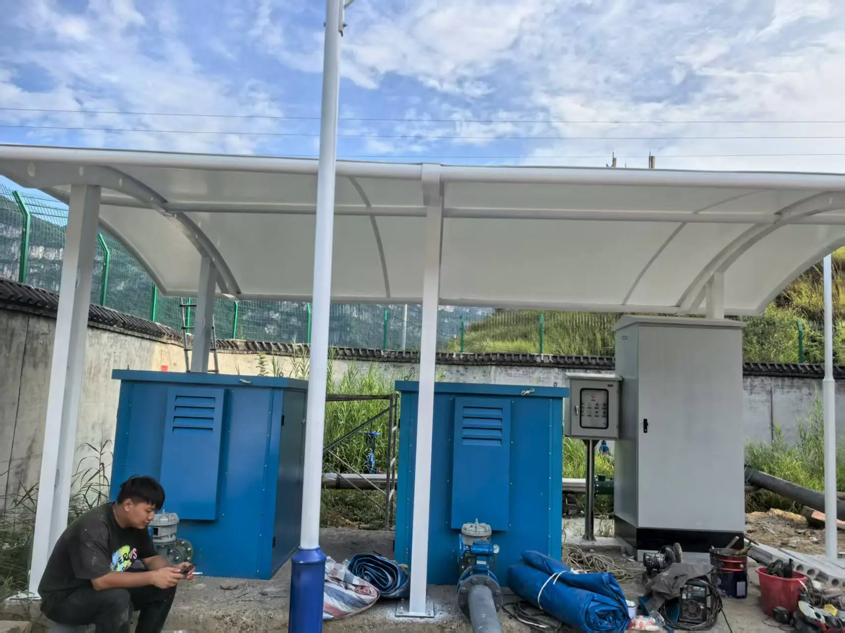 贵州仁怀膜结构棚怎么选？多雨高湿山区，避开低价铁皮棚与劣质膜材坑